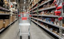 Look Into The Future: Trends And Predictions in The Hardware Industry